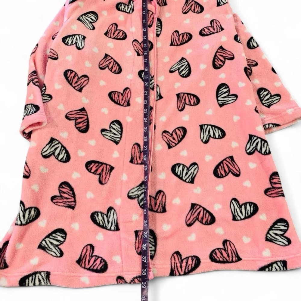 Soft Pink Heart Patterned Women's Robe - Picture 3 of 7